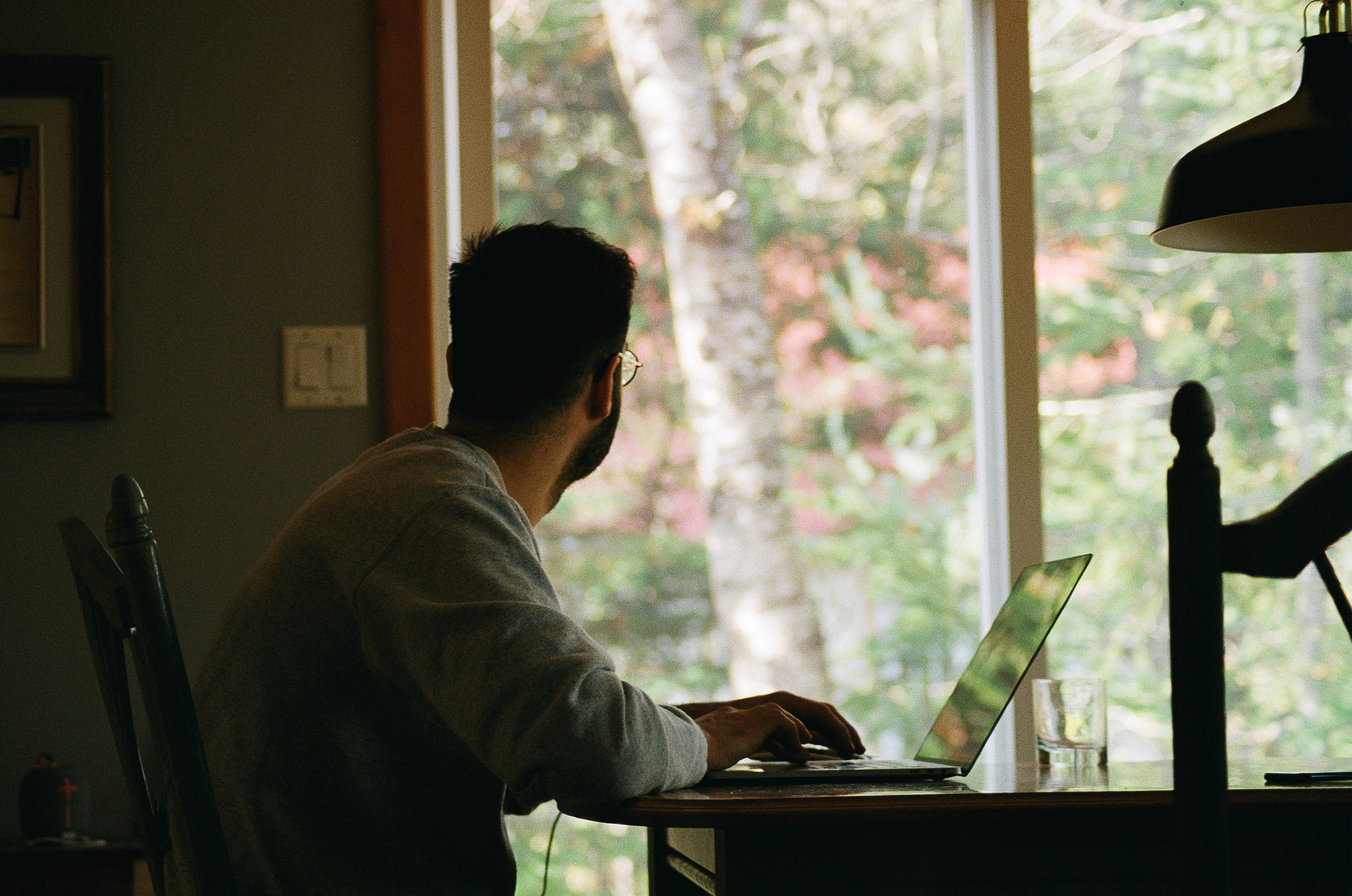 Why Your Team Members Are Not Proactive During Online Meetings
