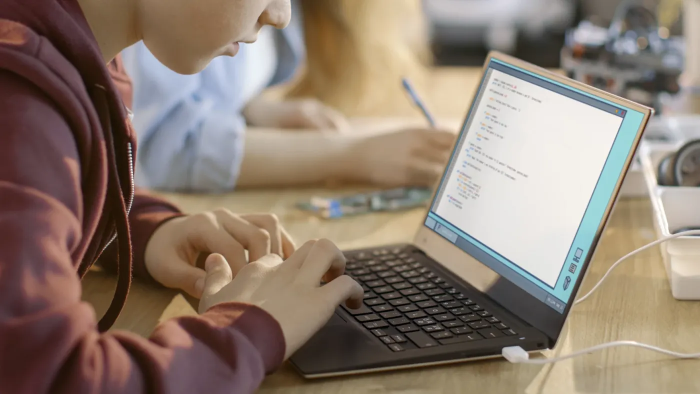 AI in Schools: Embracing Opportunity Without Losing the Learning