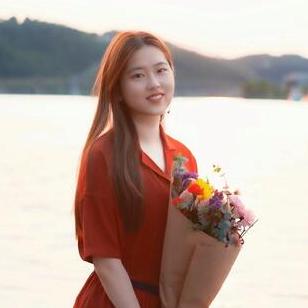 Yuchan Guo